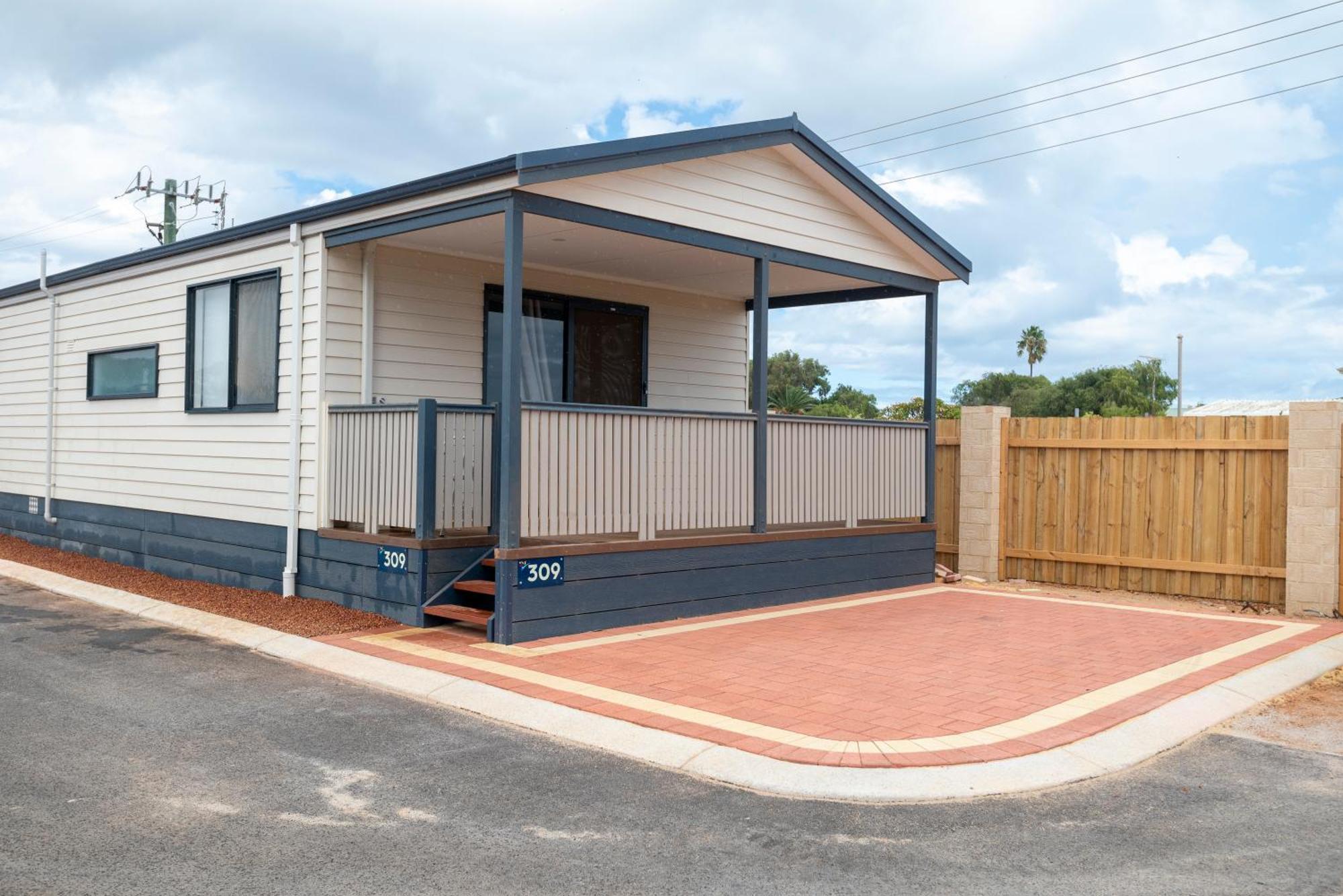 ホテル Jurien Bay Tourist Park エクステリア 写真