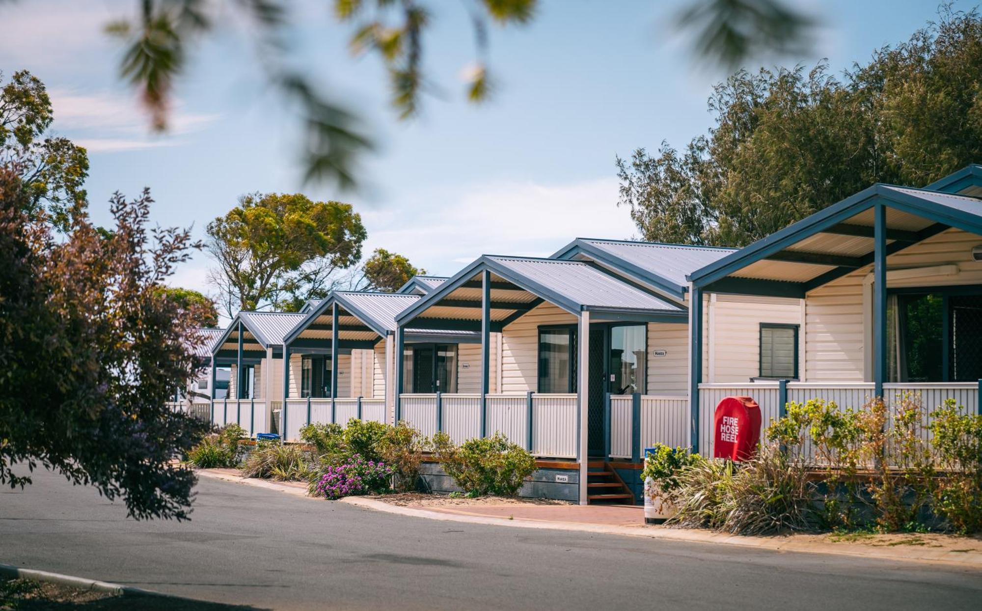 ホテル Jurien Bay Tourist Park エクステリア 写真